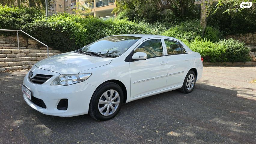 מודעת רכב טויוטה קורולה