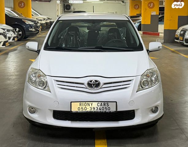 מודעת רכב טויוטה אוריס