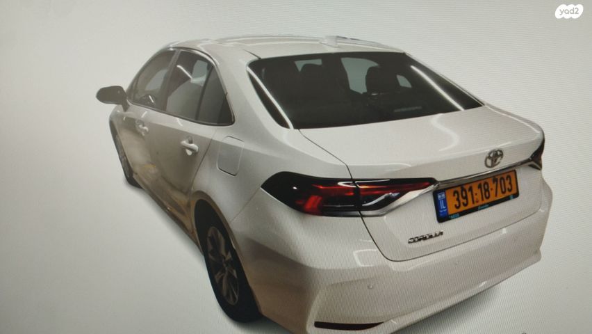 מודעת רכב טויוטה קורולה