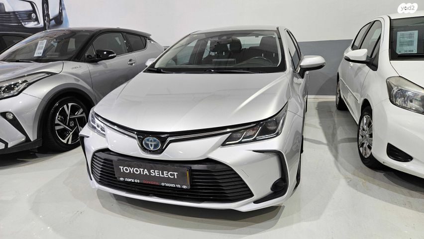 מודעת רכב טויוטה קורולה