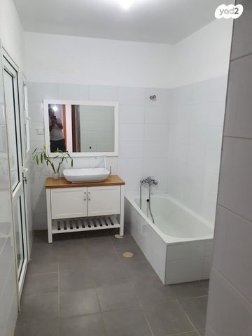 משה ברזני 23