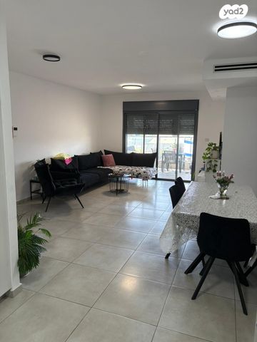 שדרות עמק חפר 69