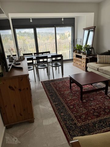 דירה למכירה בירושלים (תיווך) — 4