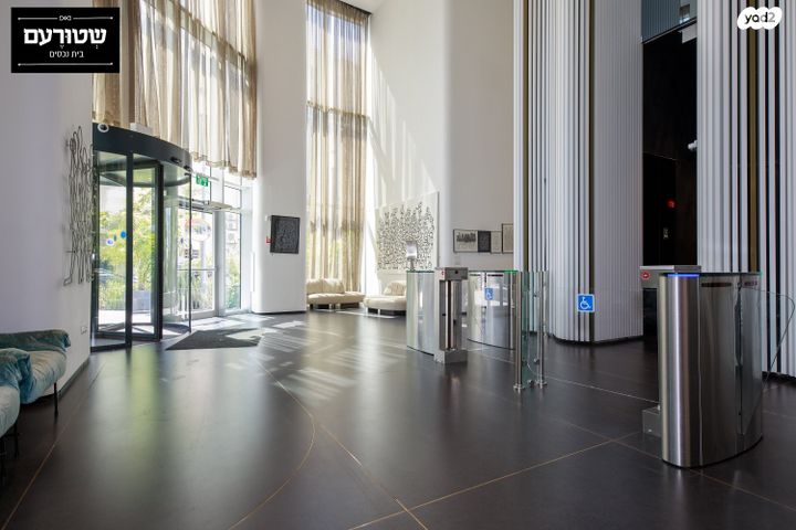 גרציאני יצחק 8