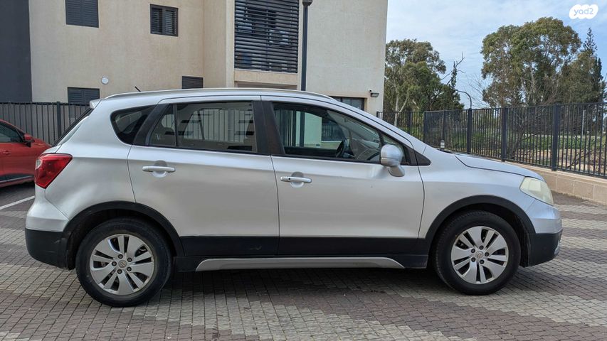 מודעת רכב סוזוקי קרוסאובר