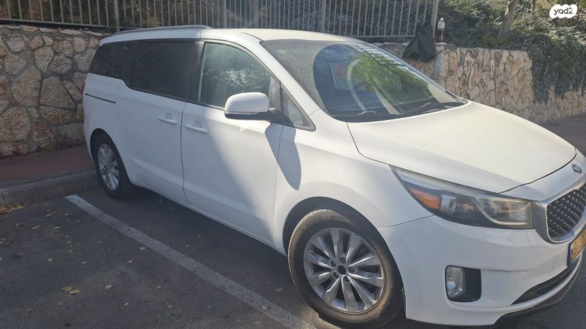 מודעת רכב קיה קרניבל