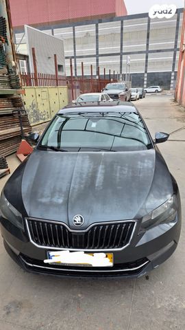 מודעת רכב סקודה סופרב