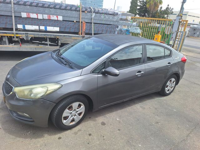 מודעת רכב קיה פורטה