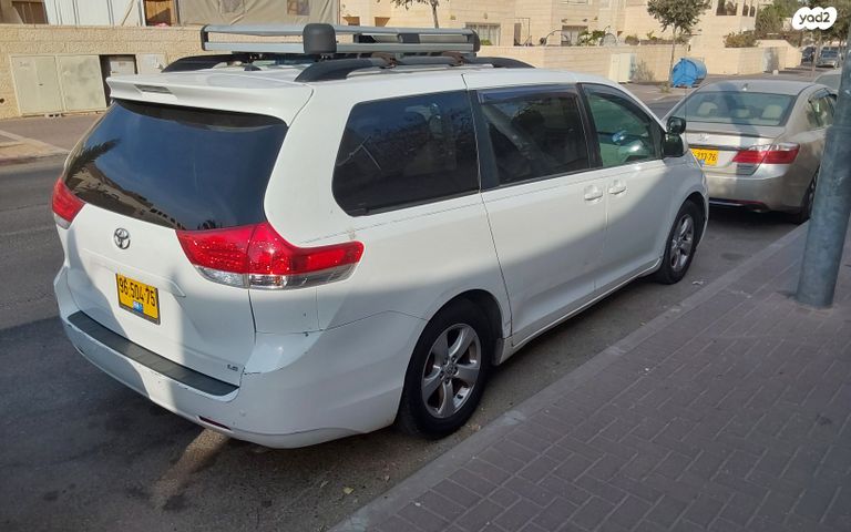 מודעת רכב טויוטה סיינה