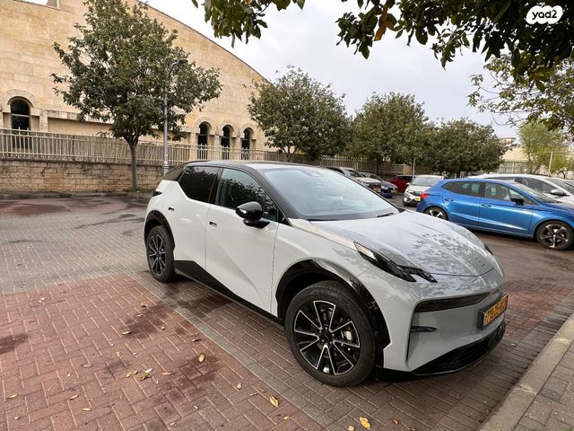 מודעת רכב זיקר X