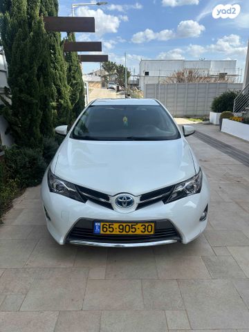 מודעת רכב טויוטה אוריס