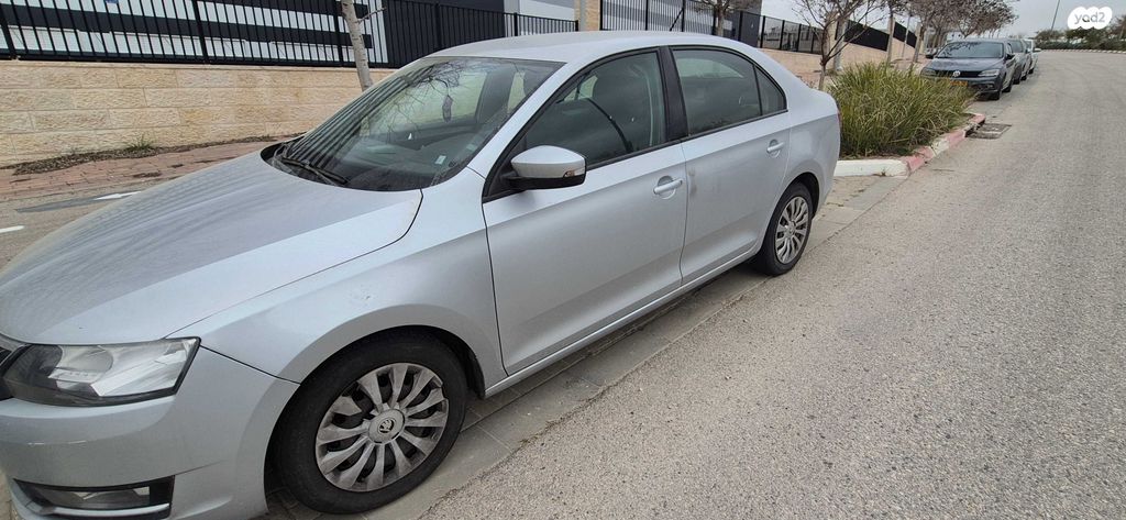 מודעת רכב סקודה ראפיד