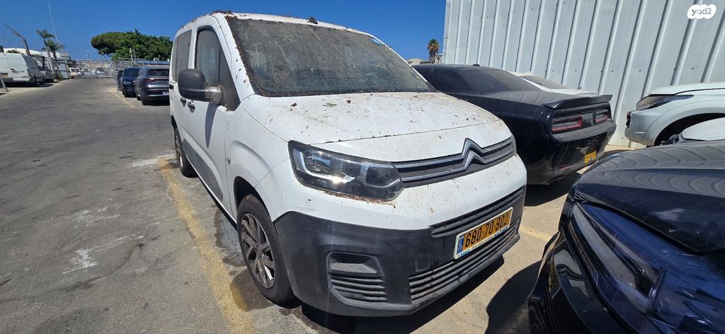 מודעת רכב סיטרואן ברלינגו