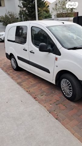 מודעת רכב סיטרואן ברלינגו