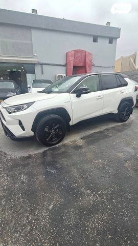 מודעת רכב טויוטה RAV4 1