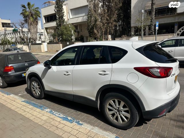 מודעת רכב מאזדה CX-5