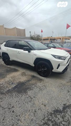 מודעת רכב טויוטה RAV4 2