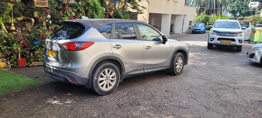 מודעת רכב מאזדה CX-5