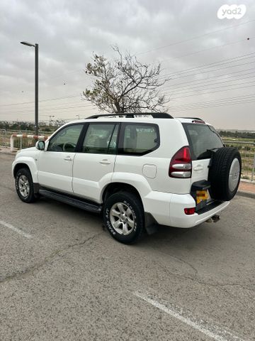 מודעת רכב טויוטה לנד קרוזר