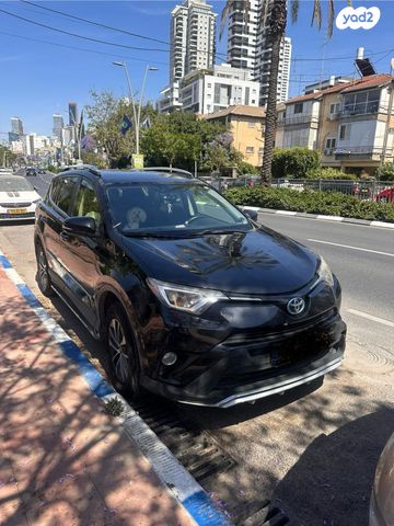 מודעת רכב טויוטה RAV4