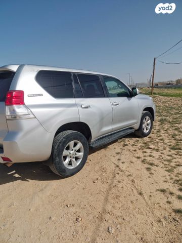מודעת רכב טויוטה לנד קרוזר