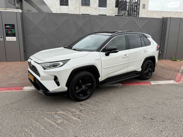 מודעת רכב טויוטה RAV4