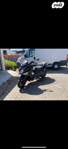 מודעת רכב סאן יאנג ג'וי-מקס 250