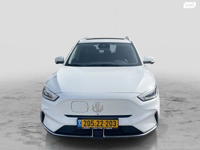 מודעת רכב אם ג'י ZS