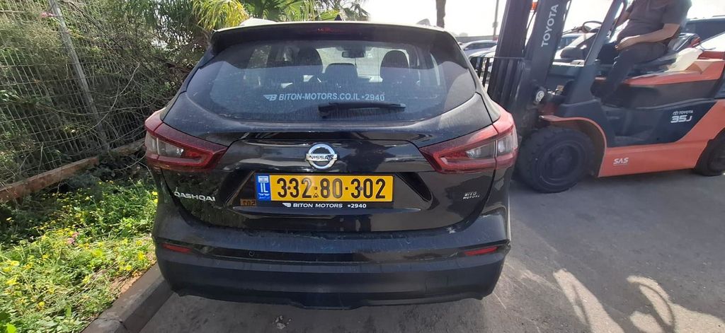 מודעת רכב טויוטה יאריס 2