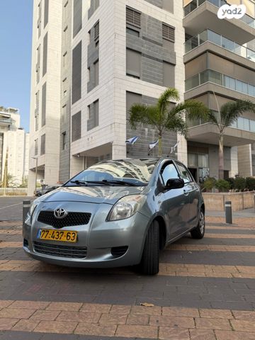 מודעת רכב טויוטה יאריס