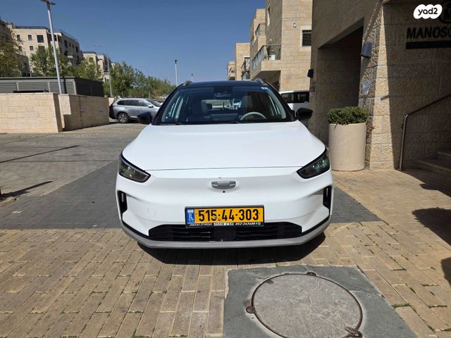 מודעת רכב ג׳ילי Geometry C