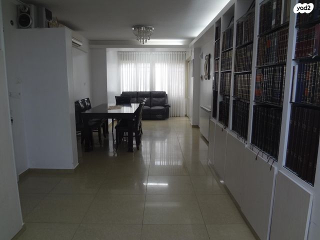 מבוא דב בר יקר 7