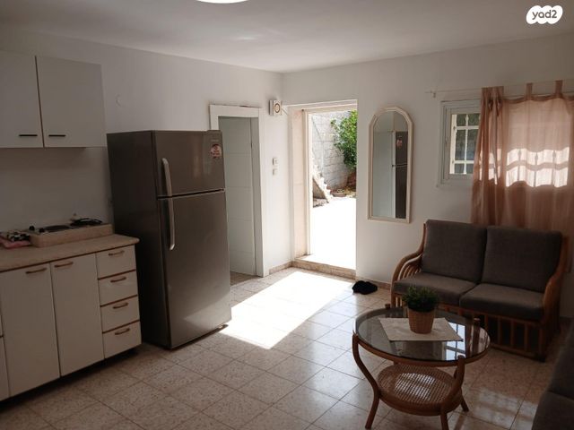 אנוסי משהד 7