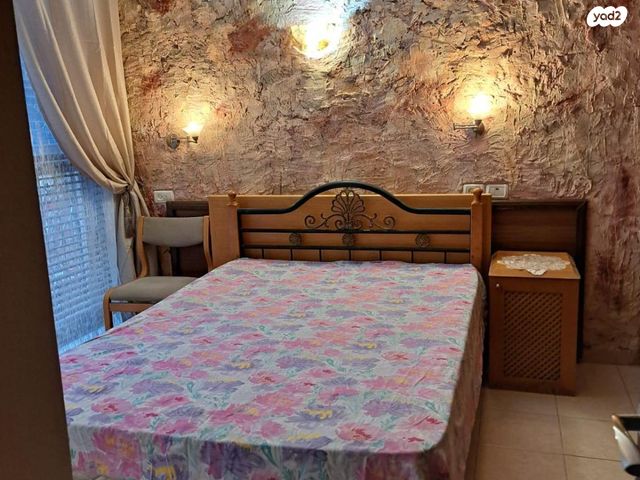 ארלוזורוב 27