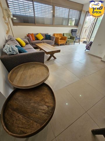 יונתן בן עוזיאל 