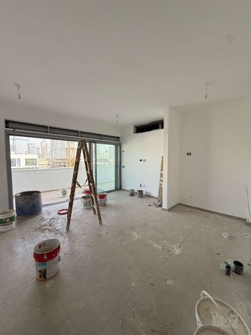 דירה למכירה בתל אביב יפו (תיווך) — 2