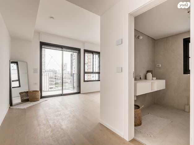 ז'בוטינסקי 91