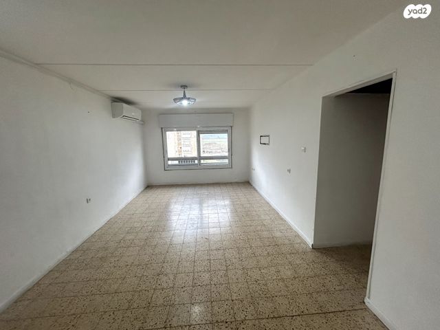 מודעת נכס, יוסף גרשון, אברהם דנינו, בן גוריון, עכו