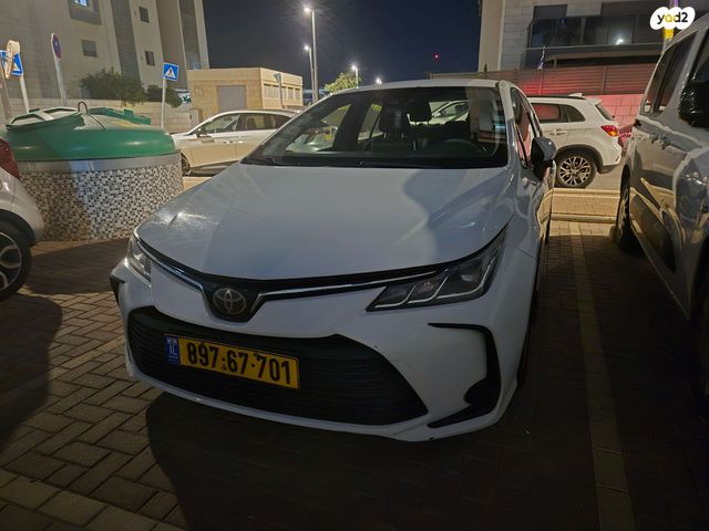 מודעת רכב טויוטה קורולה