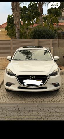 מודעת רכב מאזדה 3