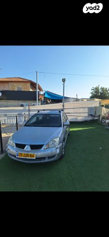 מודעת רכב מיצובישי לנסר