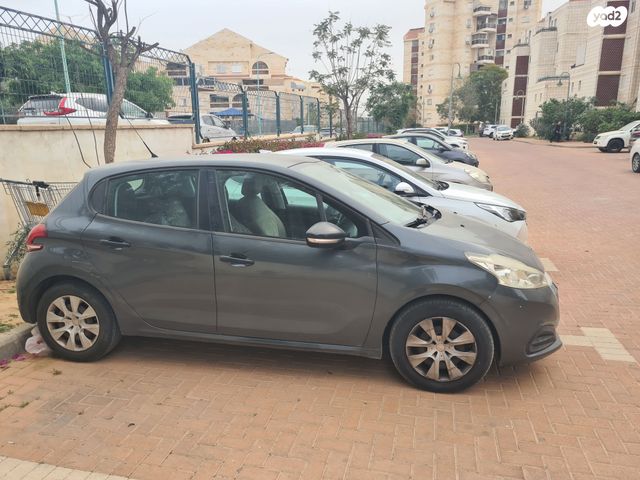 מודעת רכב פיג'ו 208