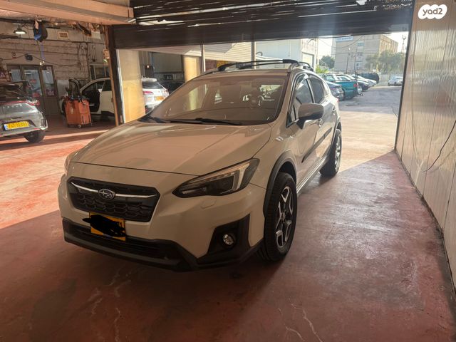 מודעת רכב סובארו XV