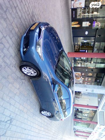 מודעת רכב טויוטה אוריס