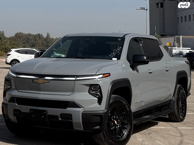 מודעת רכב שברולט סילברדו EV