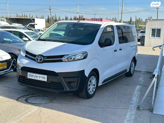 מודעת רכב טויוטה פרואייס