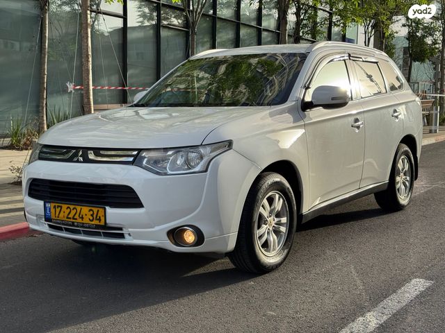 מודעת רכב מיצובישי אאוטלנדר