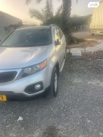 מודעת רכב קיה סורנטו