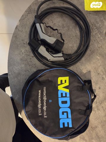 feedItemObj.data.row_1