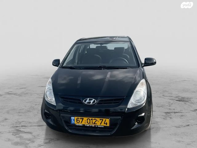 מודעת רכב יונדאי i20